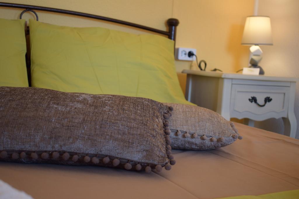 Rogakia Village Est. 1983 Aparthotel